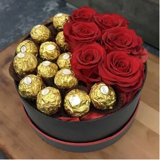Ferrero Imported Roses Box
